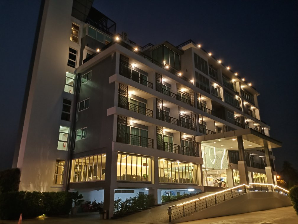 SR Residence Hotel主图