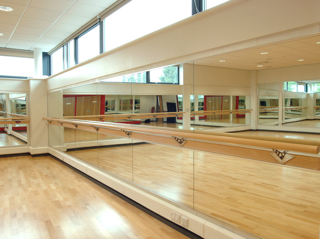 Woodhouse Park Lifestyle Centre景点图片
