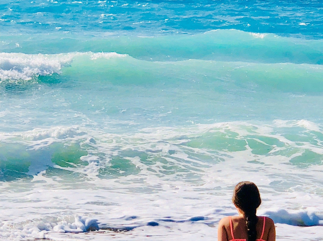 Loutraki Beach景点图片