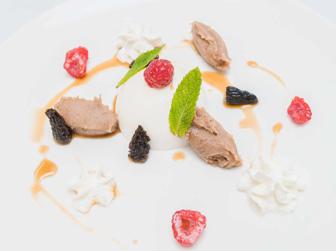 Le Coude Hotel / Restaurant主图