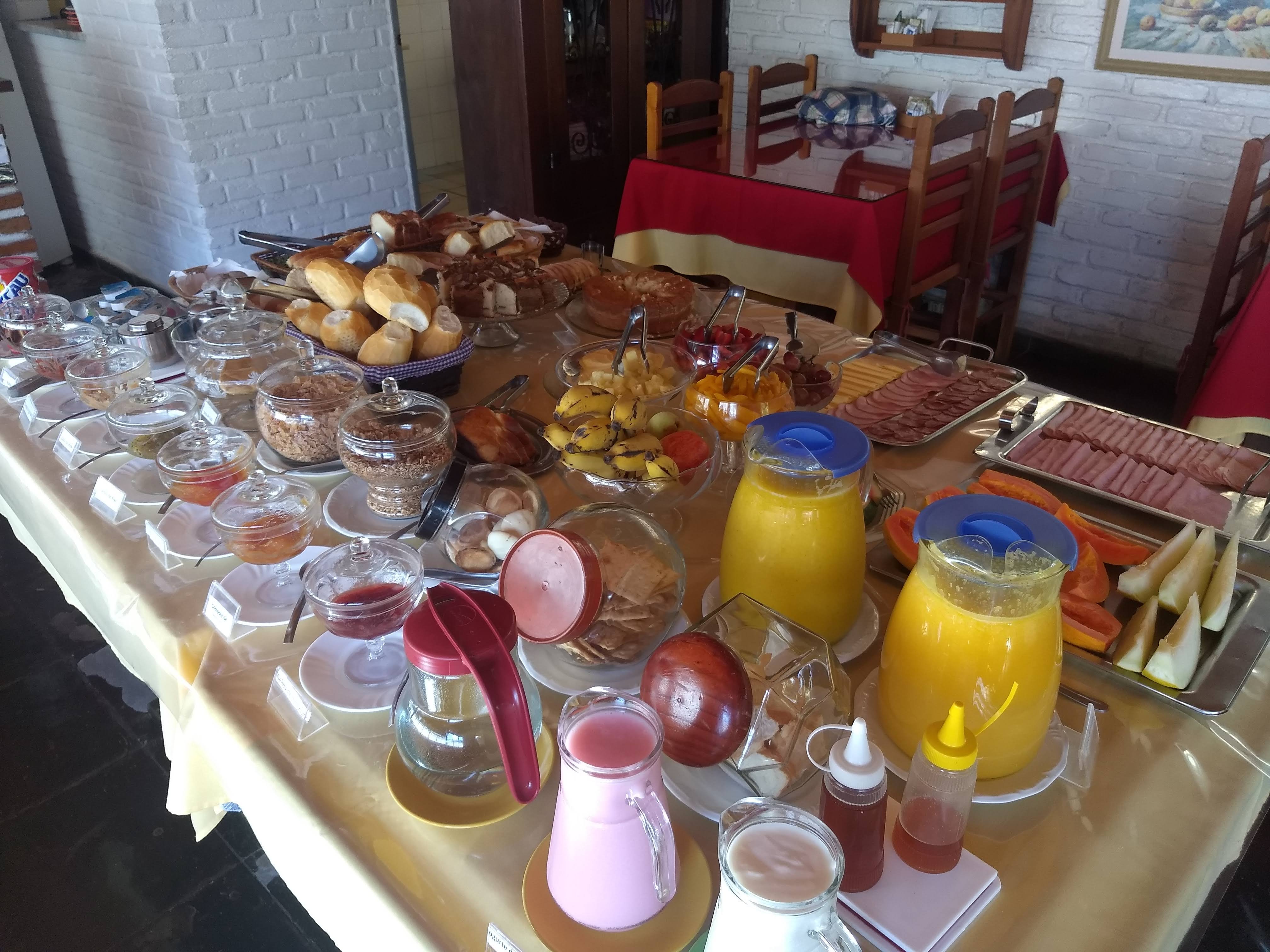 Pousada Montserrat-餐饮
