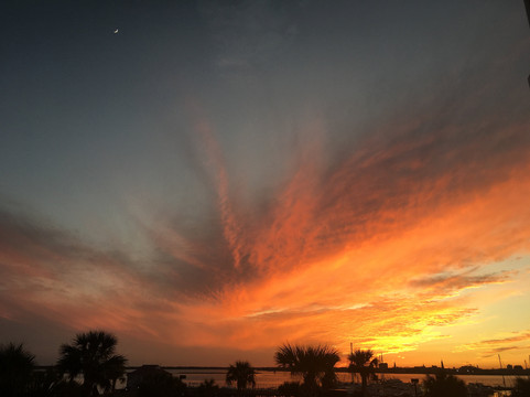 Estuary Spa-芒特普莱森特必去景点