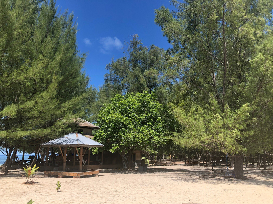 Saronde Island Resort主图