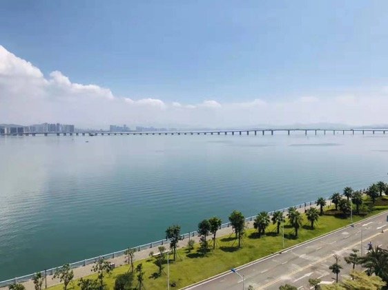 厦门临港智选假日酒店-浴室