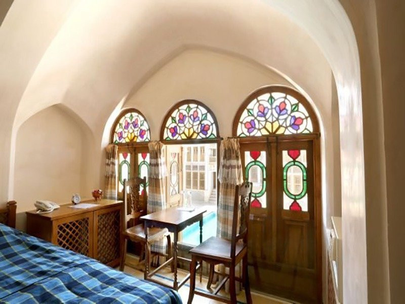 Mahinestan Raheb Hotel主图