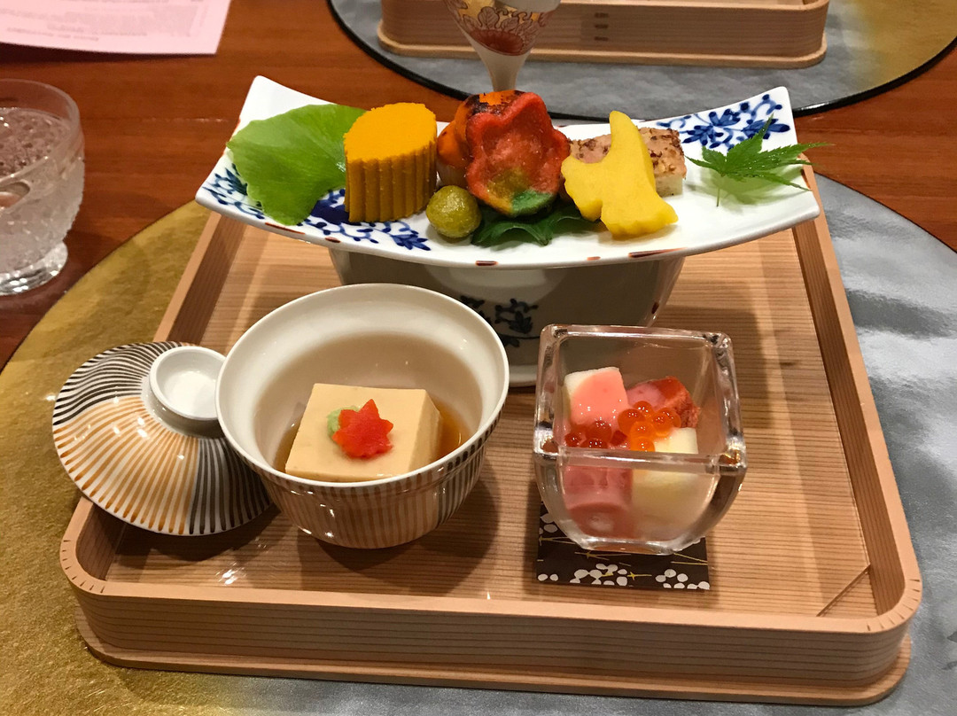 山之茶屋主图
