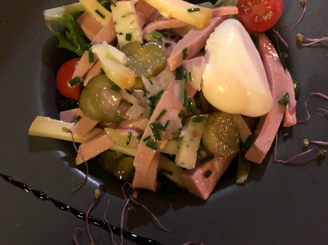 Hôtel Au Cerf主图