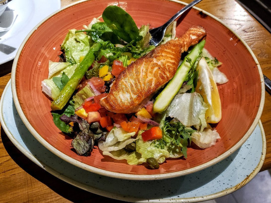 Antakalnis餐馆和美食-Kino Studija