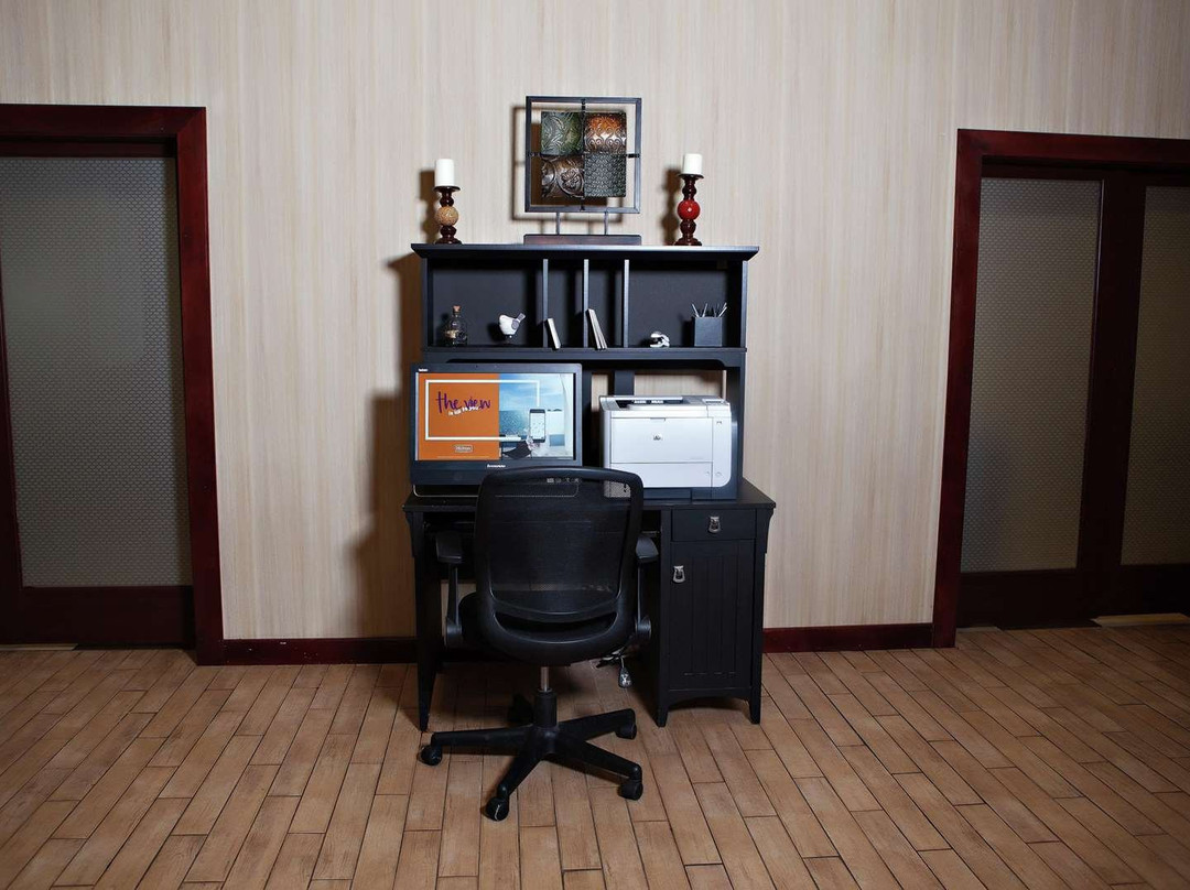 马丁希尔顿恒庭酒店主图