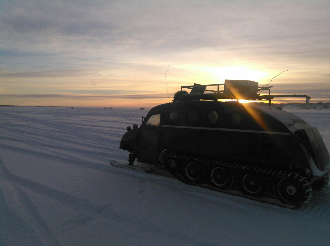 Great Slave Lake Tours-Hay River必去景点