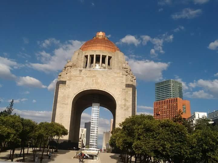 Monumento y Museo de la Revolucion-墨西哥城必去景点