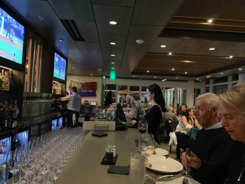 伊斯特兰德酒店，贝斯特韦斯特至尊精选-餐饮