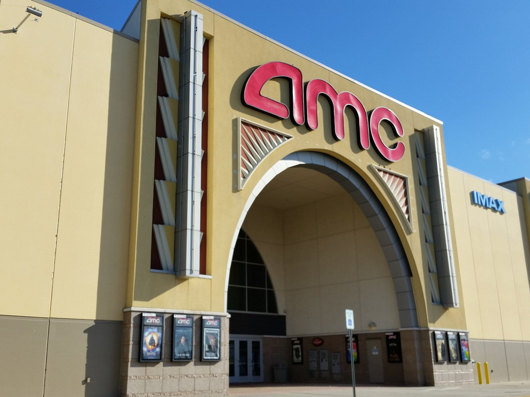 AMC Aviation 12 Movie Theater景点图片