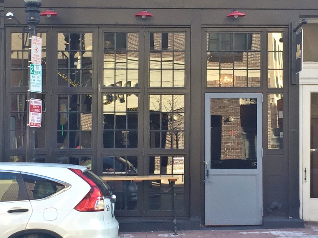 Rowayton旅游景点-Our House