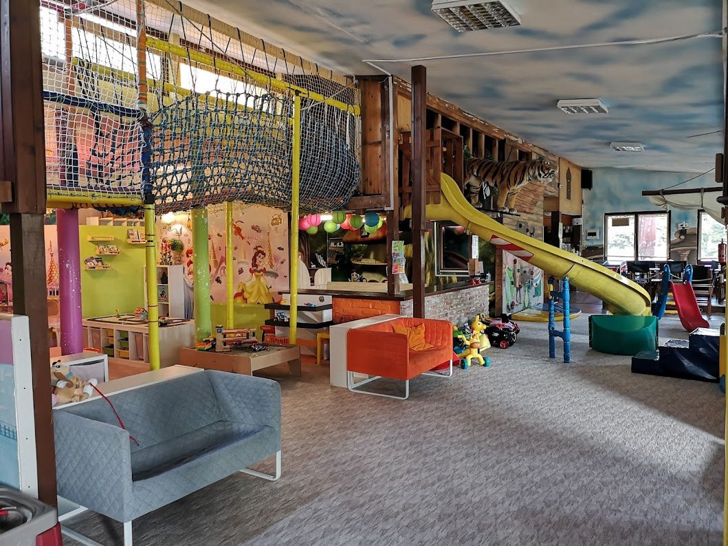 Fantasy Land Meseház Játszóház-Budakalasz必去景点