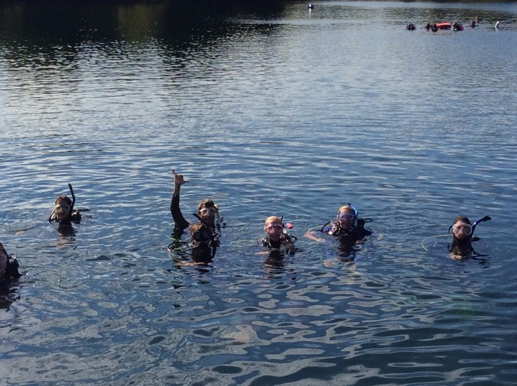 Island Divers-登顿必去景点