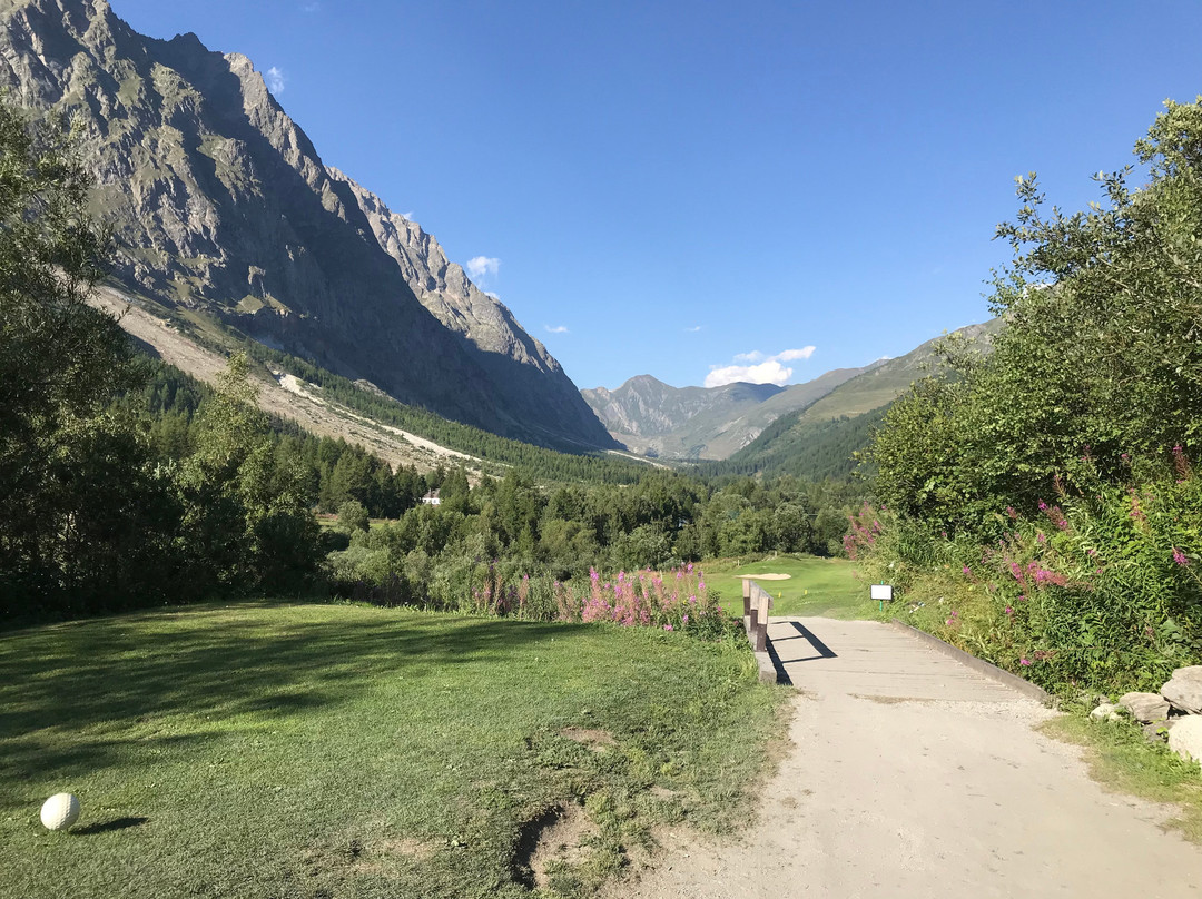 Golf Club Courmayeur et Grandes Jorasses-库马约尔必去景点