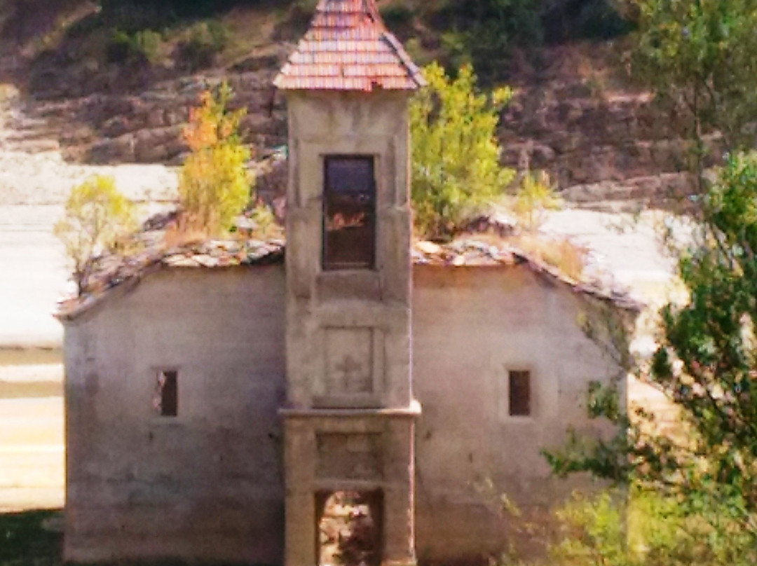 Old Mavrovo Church-Mavrovo必去景点