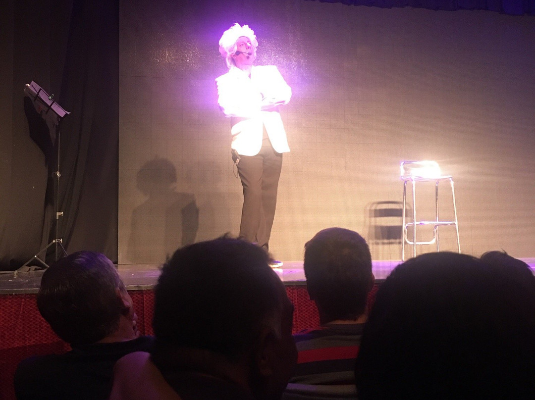 Cine Teatro Holiday-Villa Carlos Paz必去景点