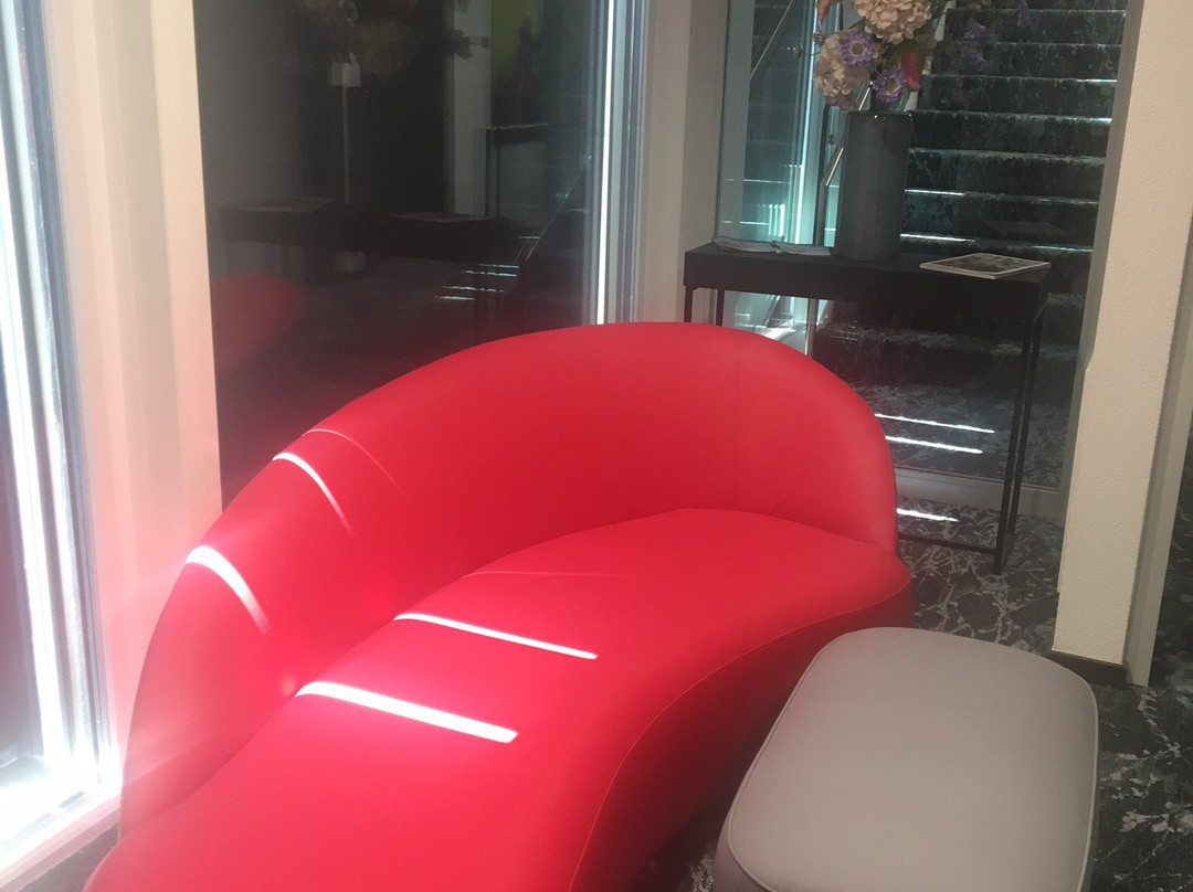 Nash Pratik Hotel主图