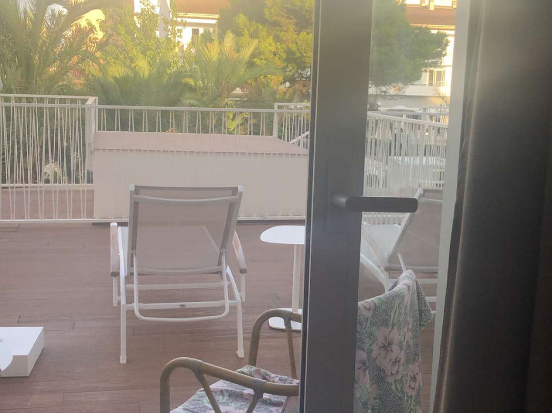 JS游艇酒店主图