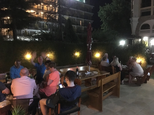 Ivan's bar-晴滩必去景点