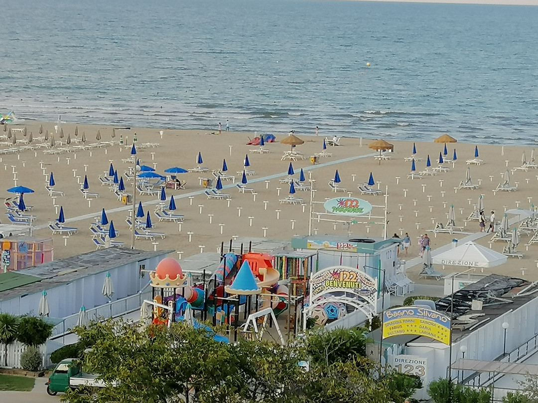Bagno Paradise 122-里米尼必去景点