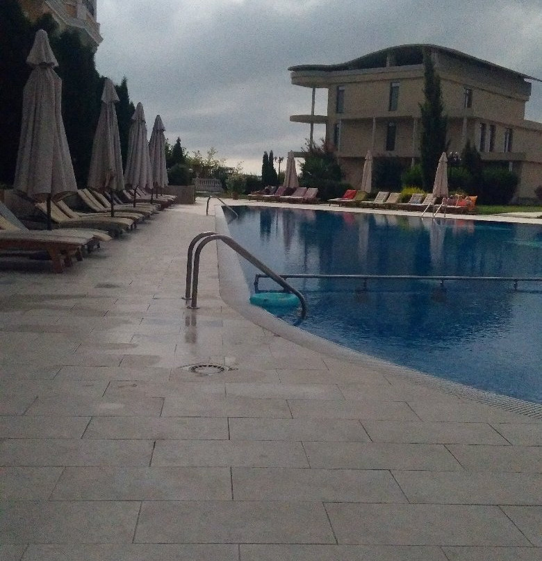 Apolonia Palace主图