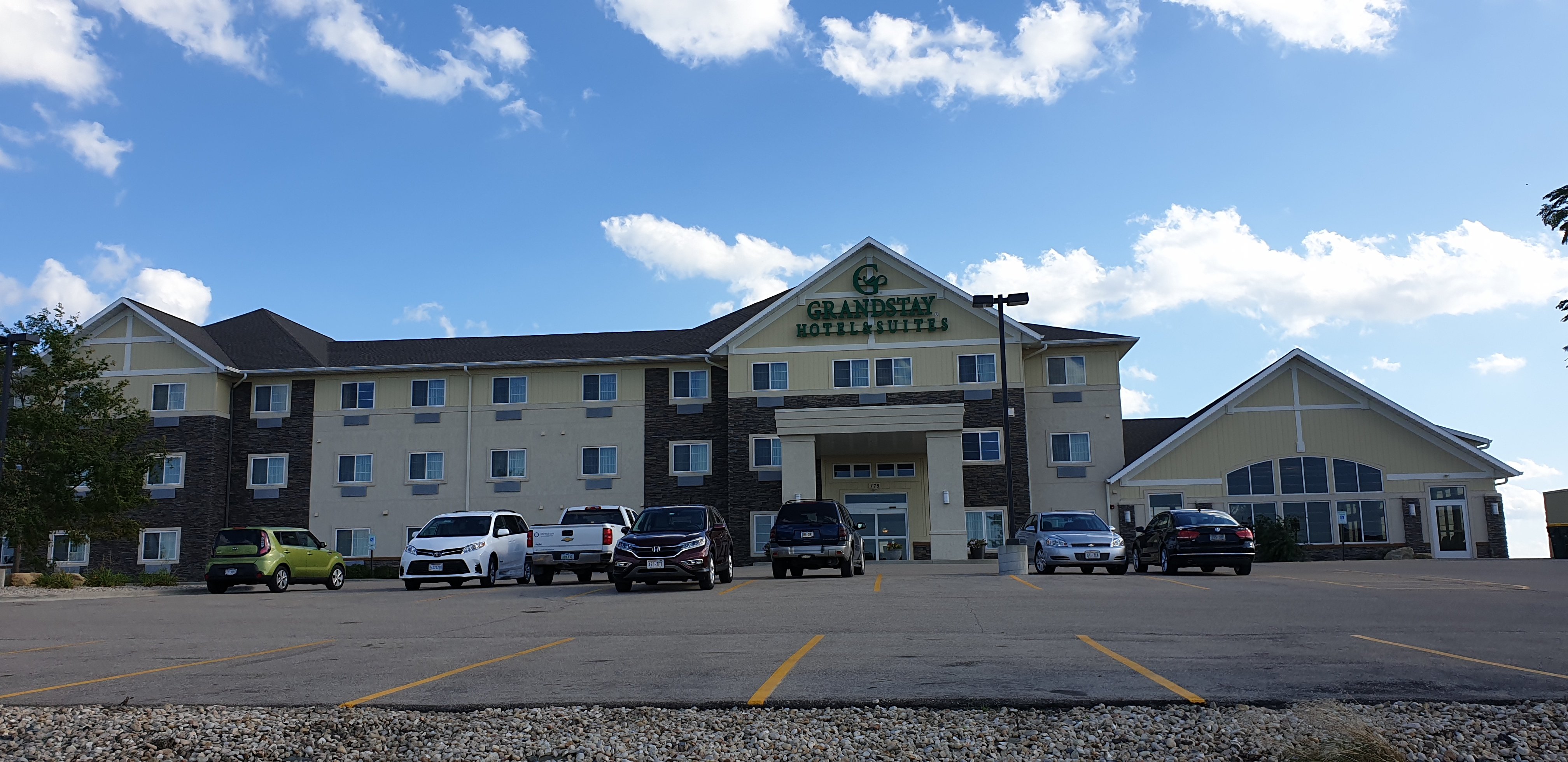 GrandStay Hotel & Suites Mount Horeb-Madison-浴室