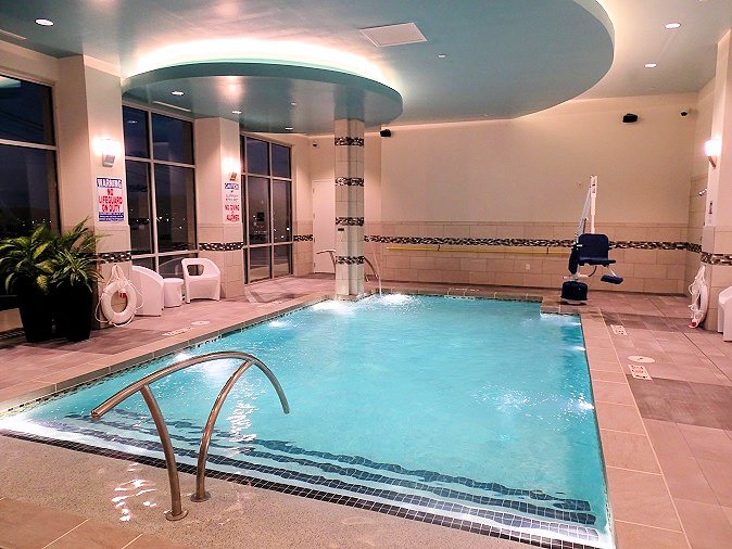 Hampton Inn & Suites Asheville Biltmore Area-泳池