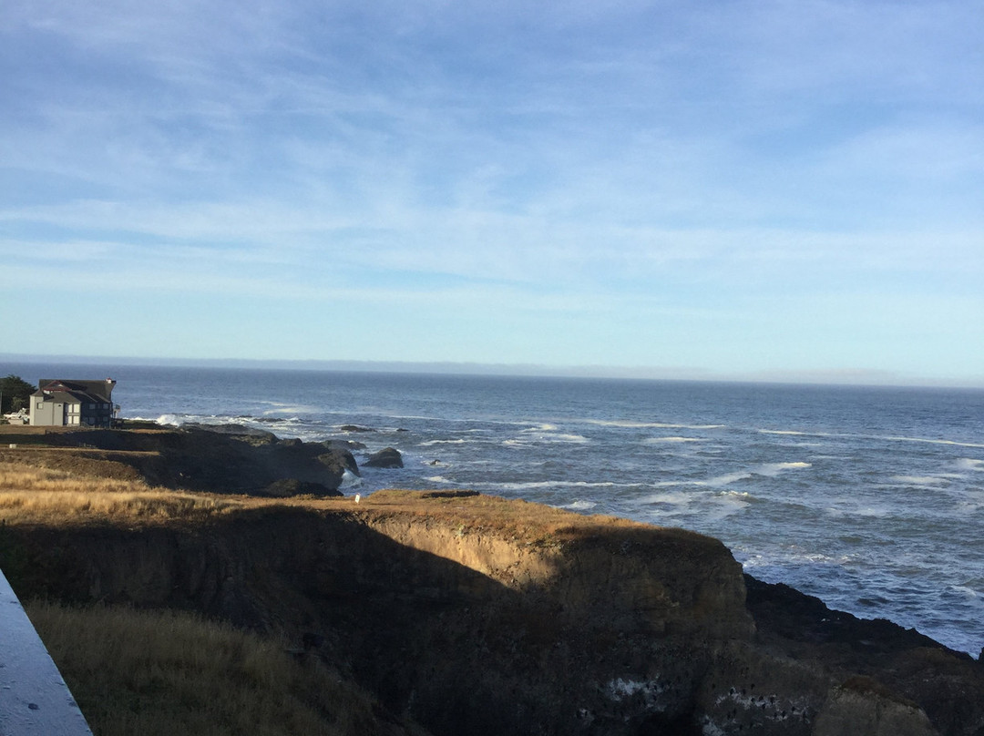 Inn Of The Lost Coast主图