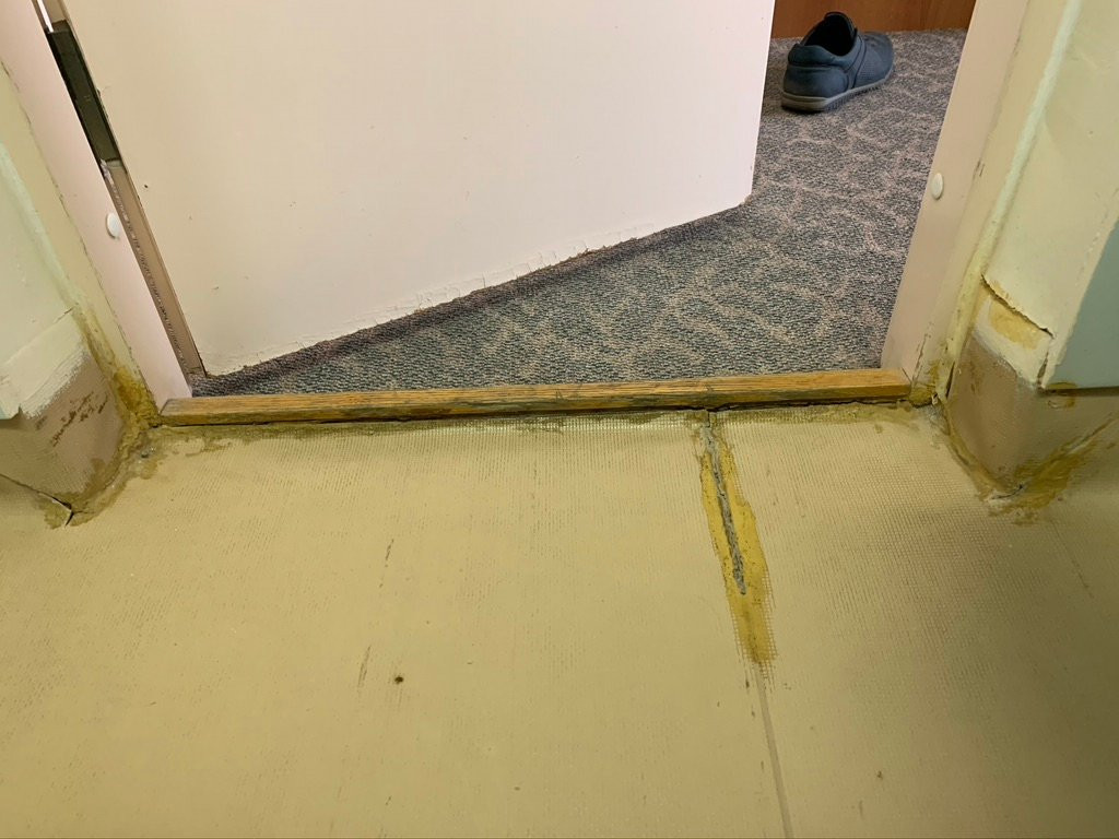 Cronwell Inn Ugra主图