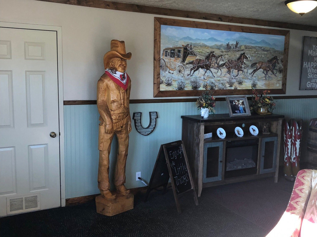 韦斯特旅馆主图