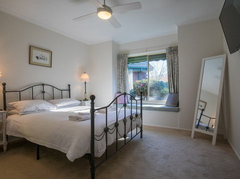 桦树别墅酒店 - 银桦主图