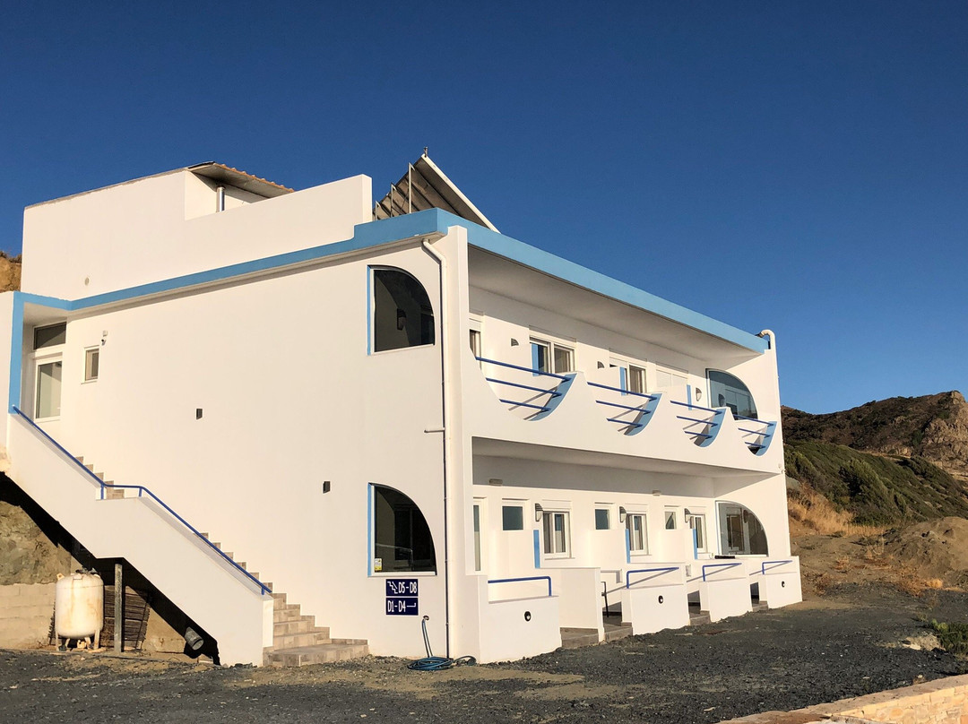 Pavlos' Place Triopetra Beach主图