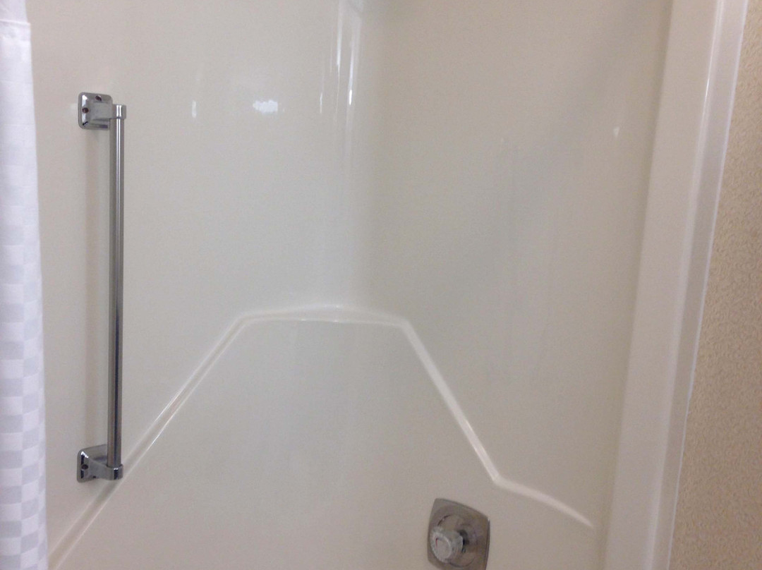 Days Inn by Wyndham Warren主图