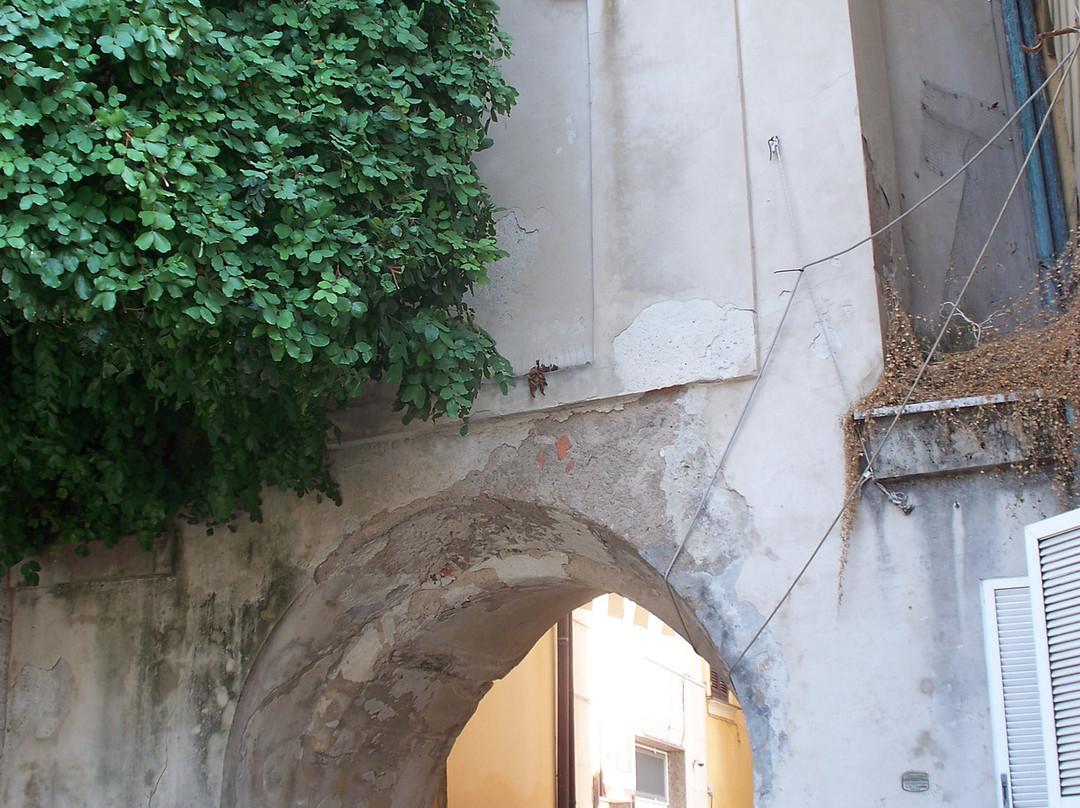 Porta delle Saline-拉帕洛必去景点