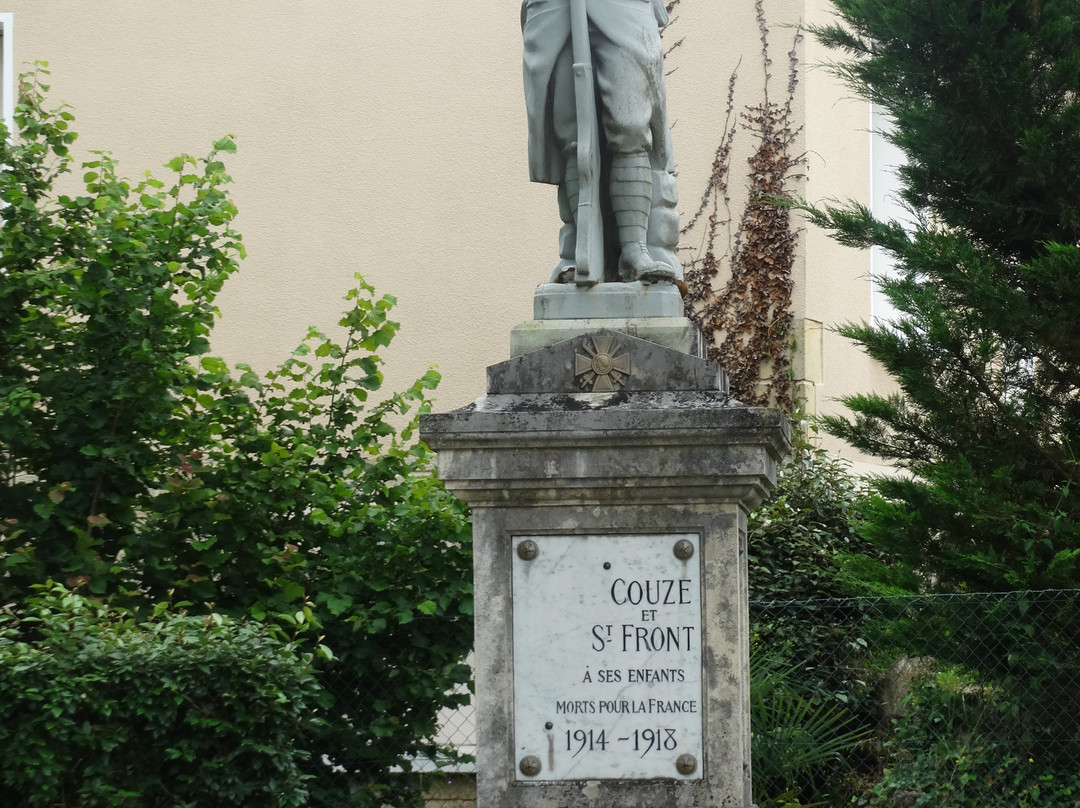 Monument aux morts Couze et st Front景点图片