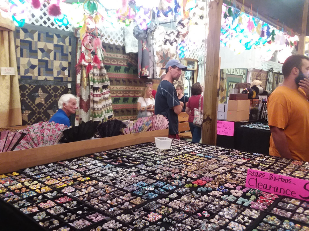 2023年12月Great Smokies Flea Market景点攻略Great Smokies Flea Market门票预订地址