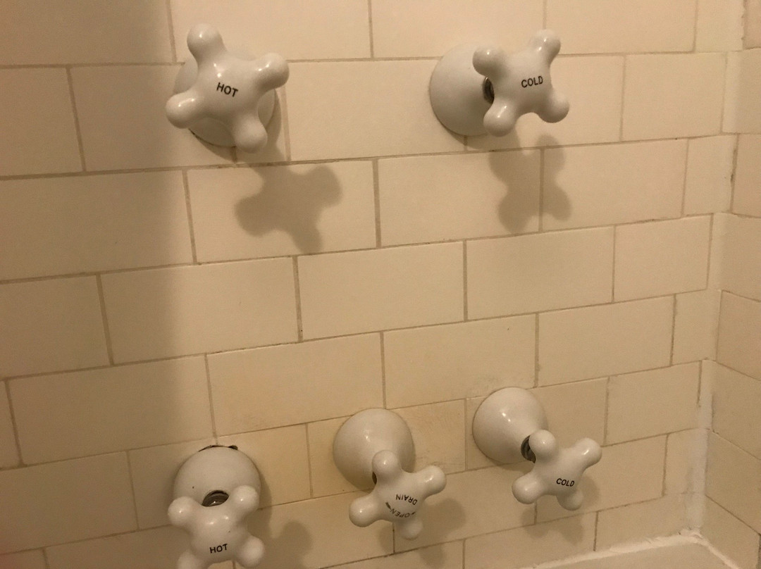 The Kenmore Inn主图