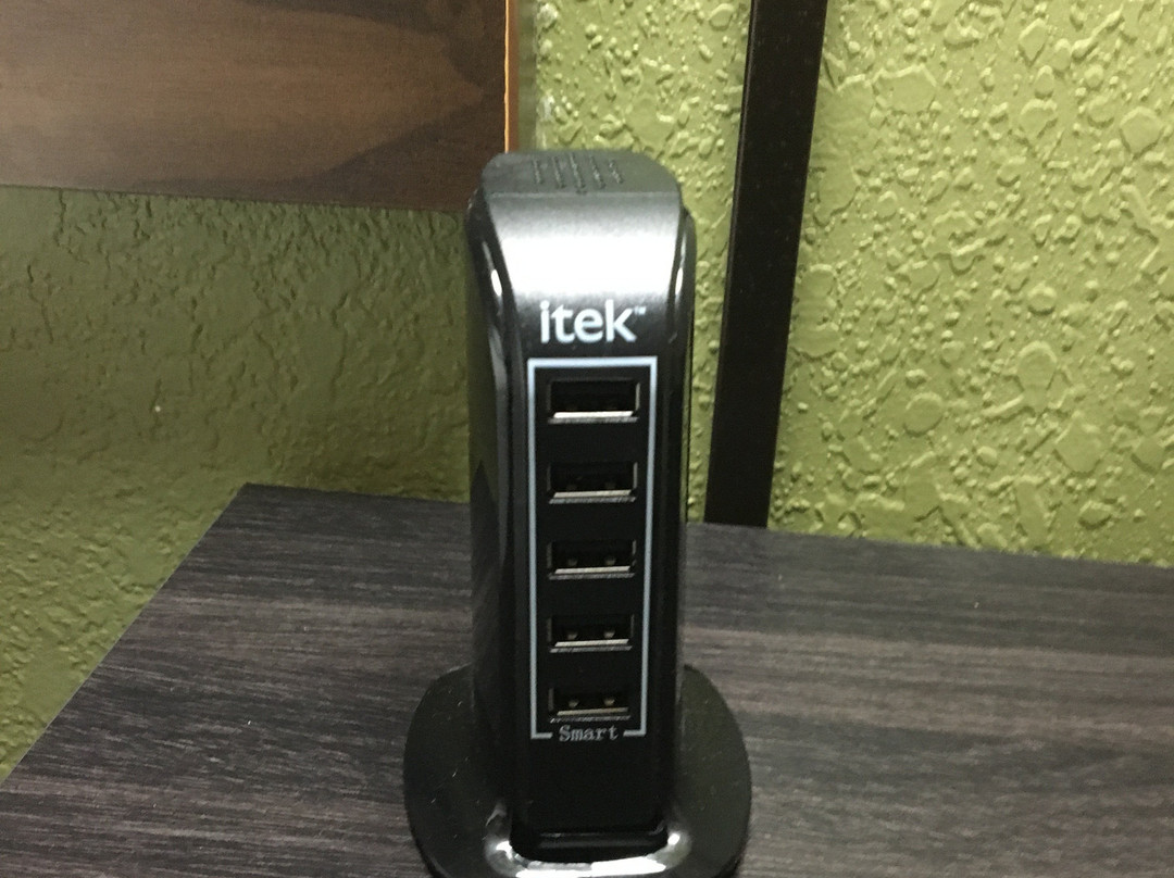 Super 8 by Wyndham Macon主图