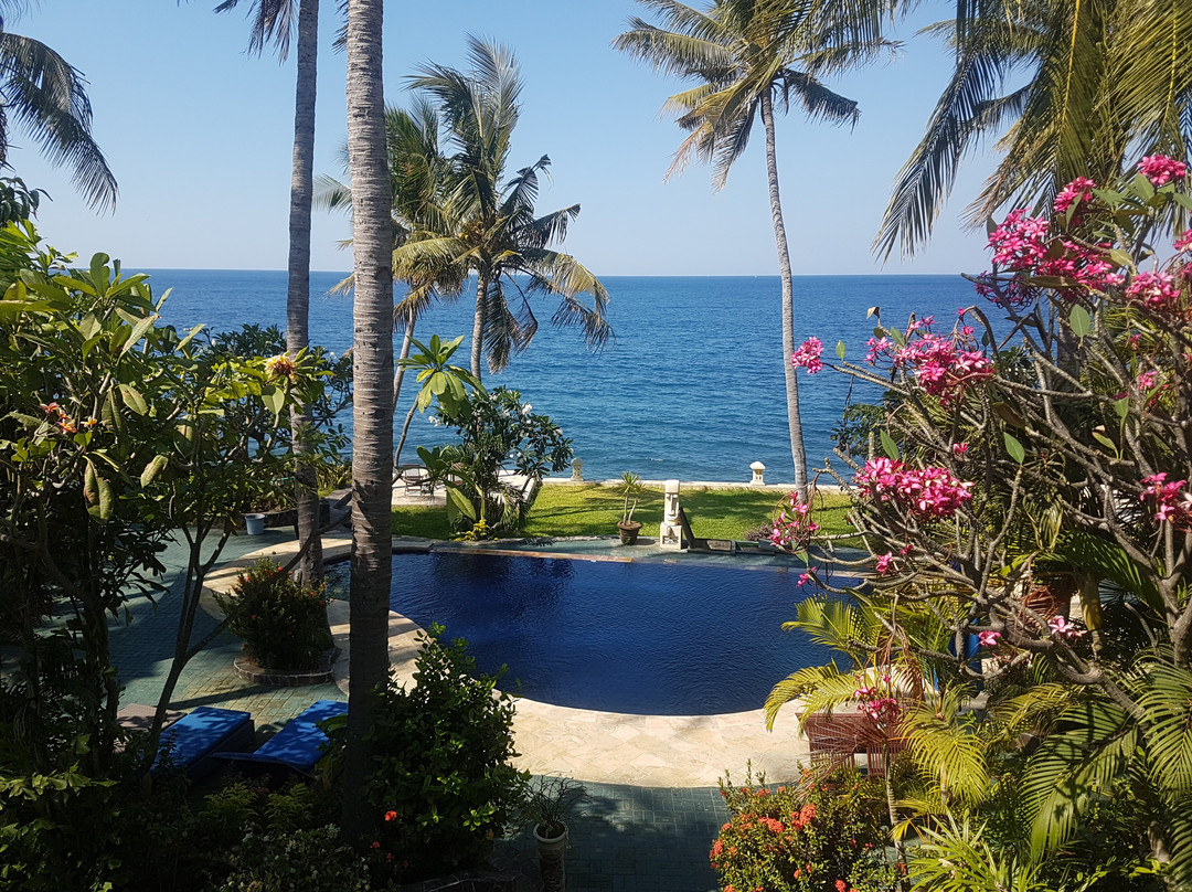 图兰本莱克潜水度假村主图