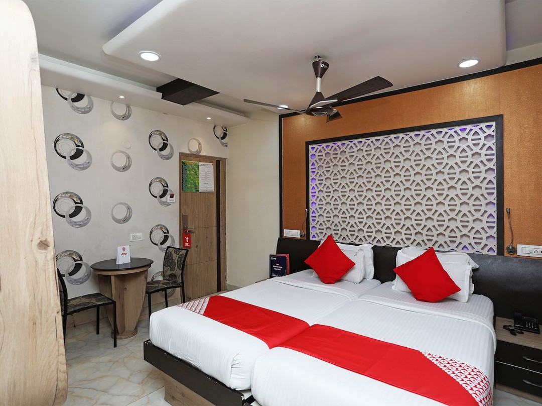 OYO 2038 Hotel Green Leaf Regency主图