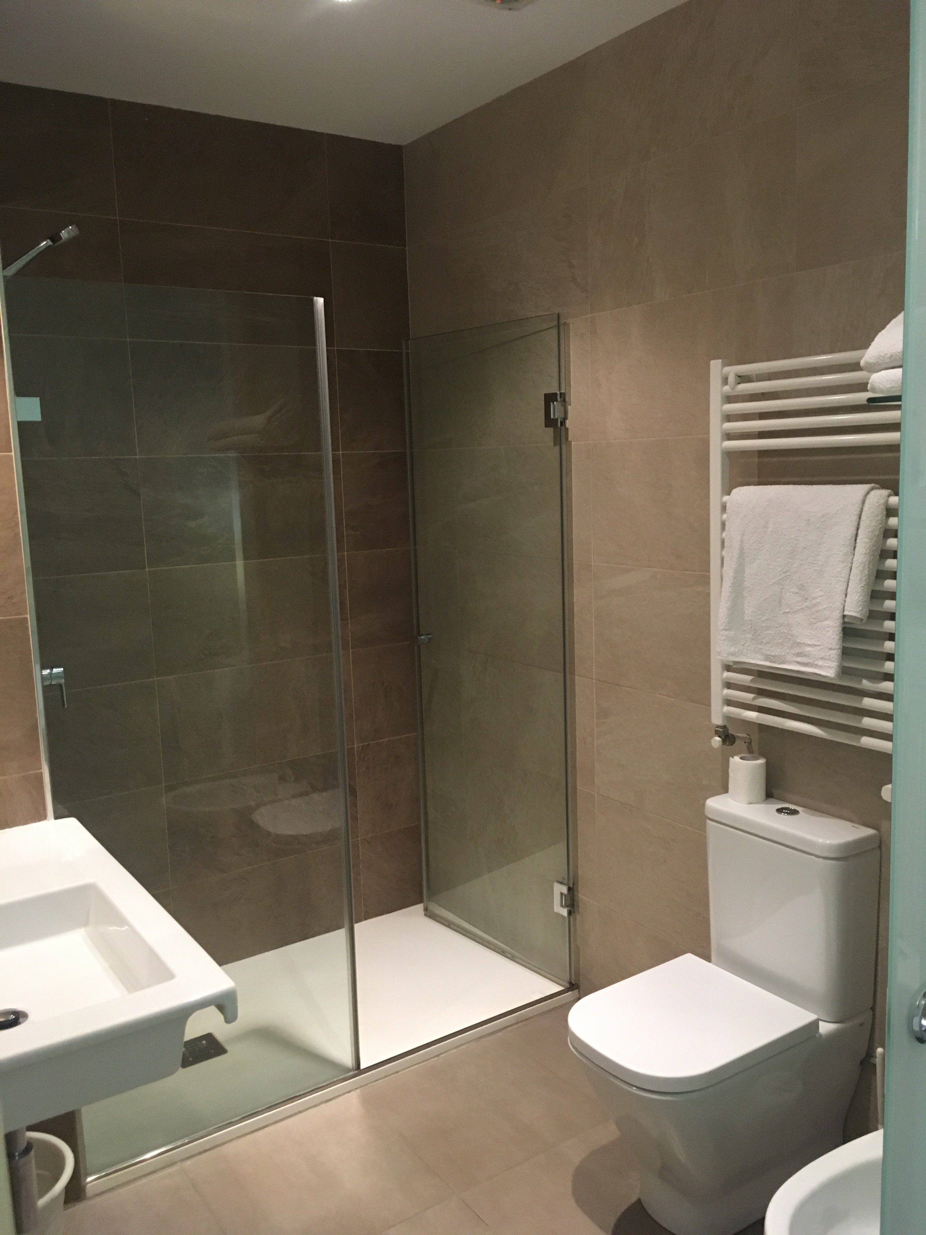 Hotel Bruselas-官方