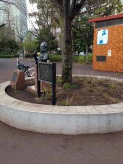 Seabolt Statue-Tsukiji必去景点