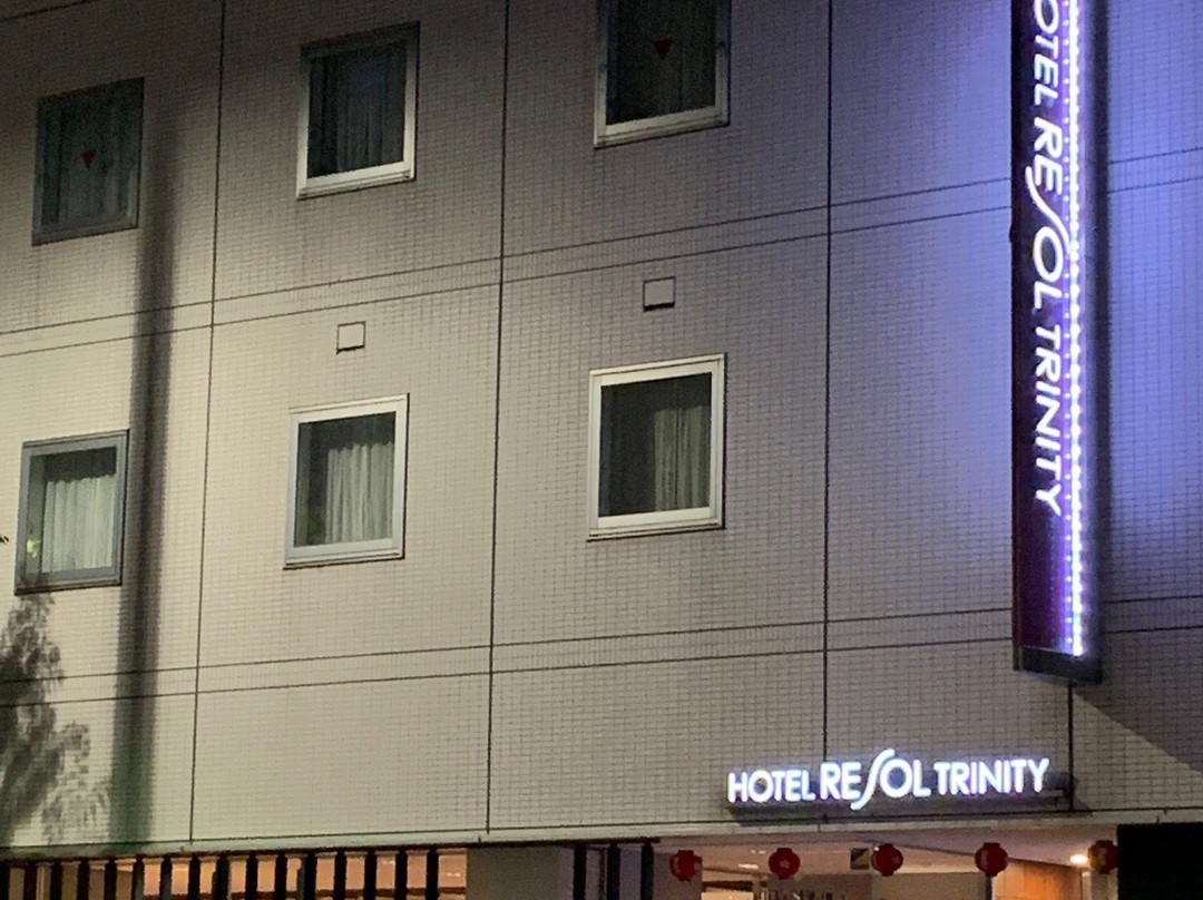 金泽三位神大酒店主图