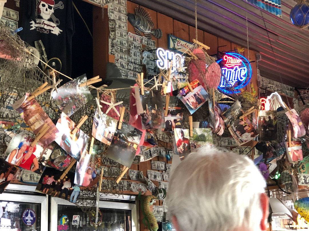 Clear Lake Tiki Bar-Clear Lake必去景点