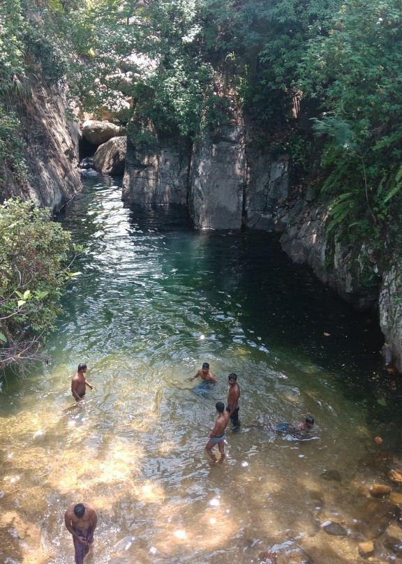 Rangala Natural Pool景点图片