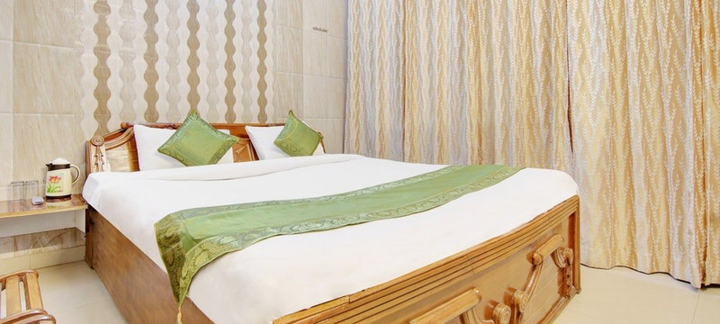 Treebo Trip Shree Rajkamal主图