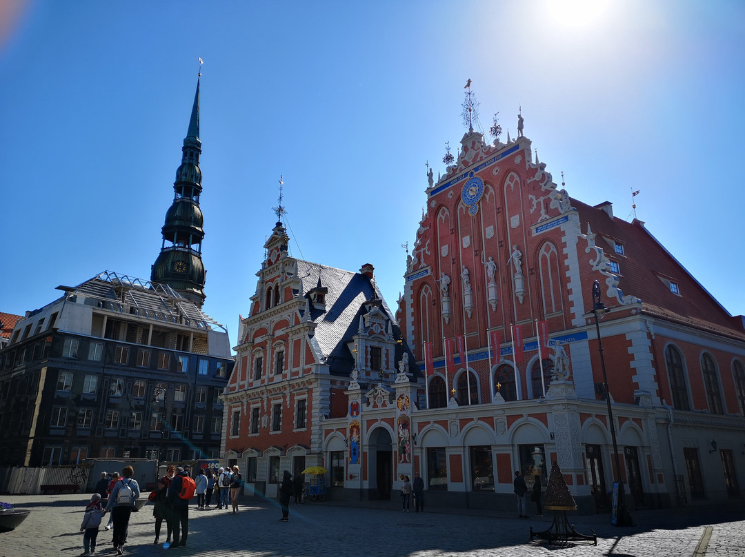 Riga Town Hall Square景点图片